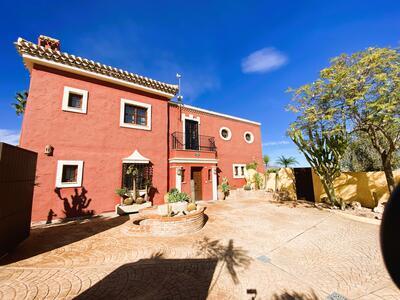 VIP8169: Villa for Sale in Desert Springs Golf Resort, Almería